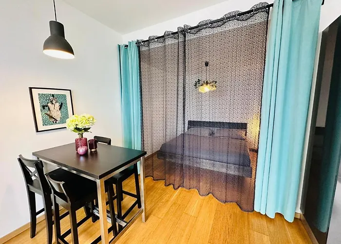 In Panorama On 25th Floor - Amazing View Close To Old Town Lägenhet Bratislava